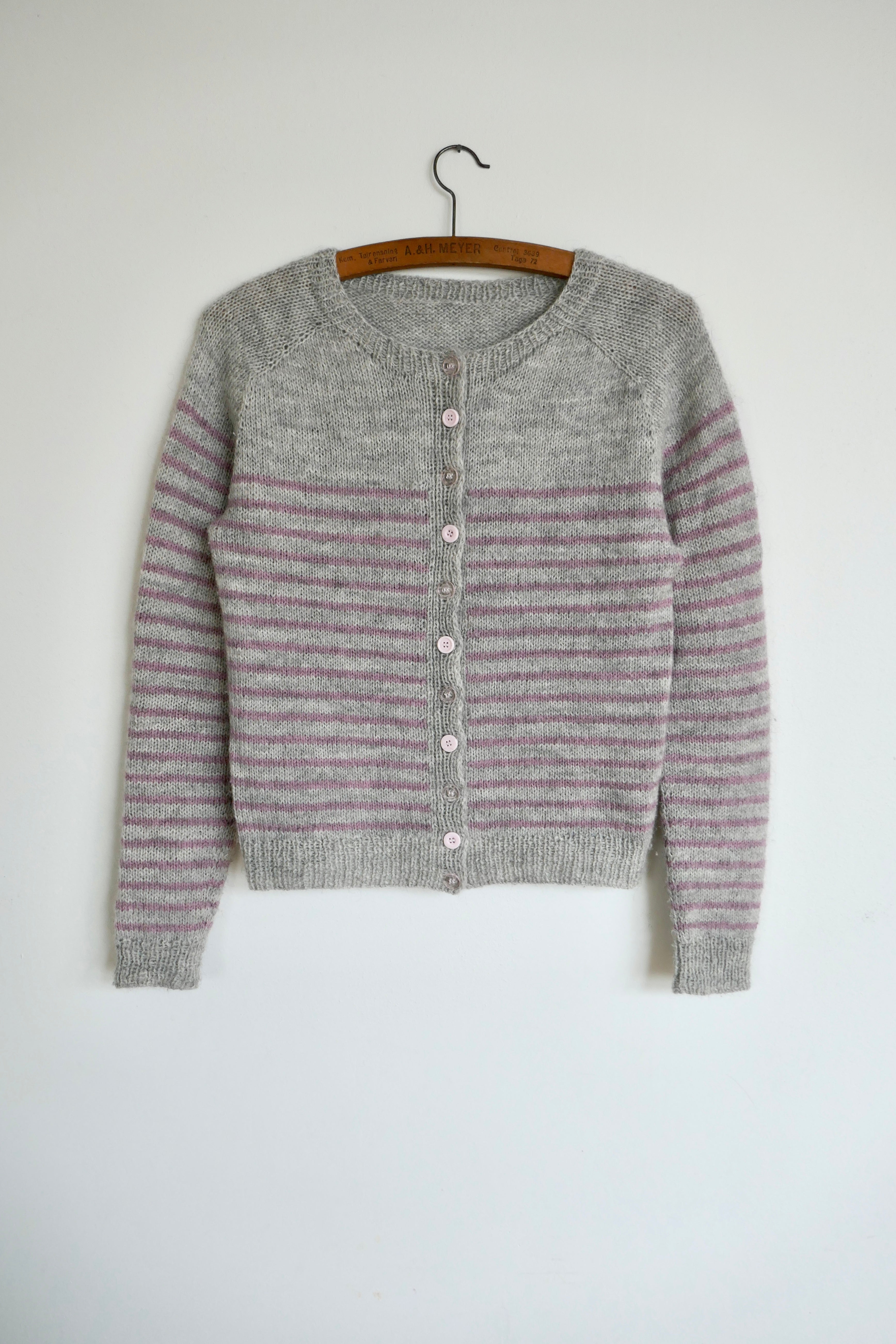 Office cardigan DANSK
